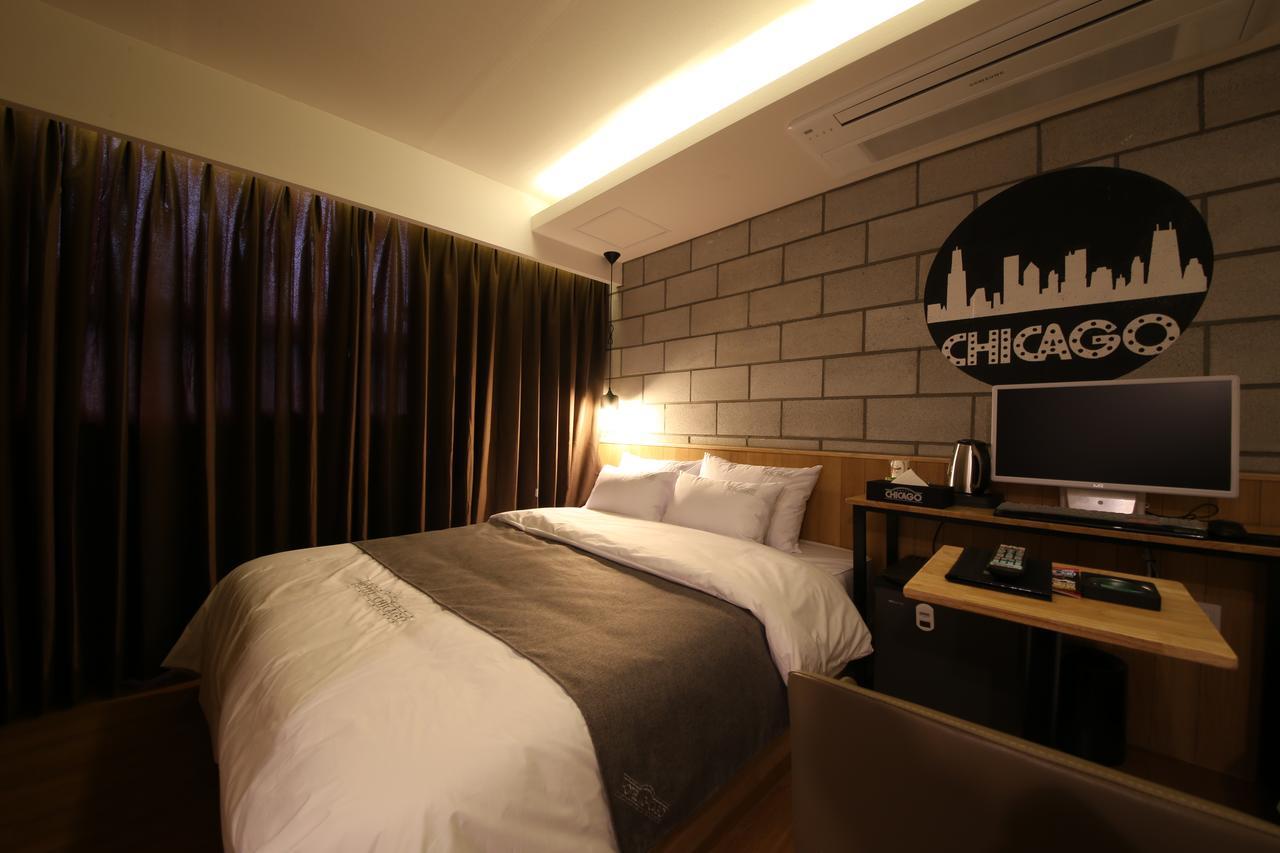Hotel Chicago Changwon Εξωτερικό φωτογραφία
