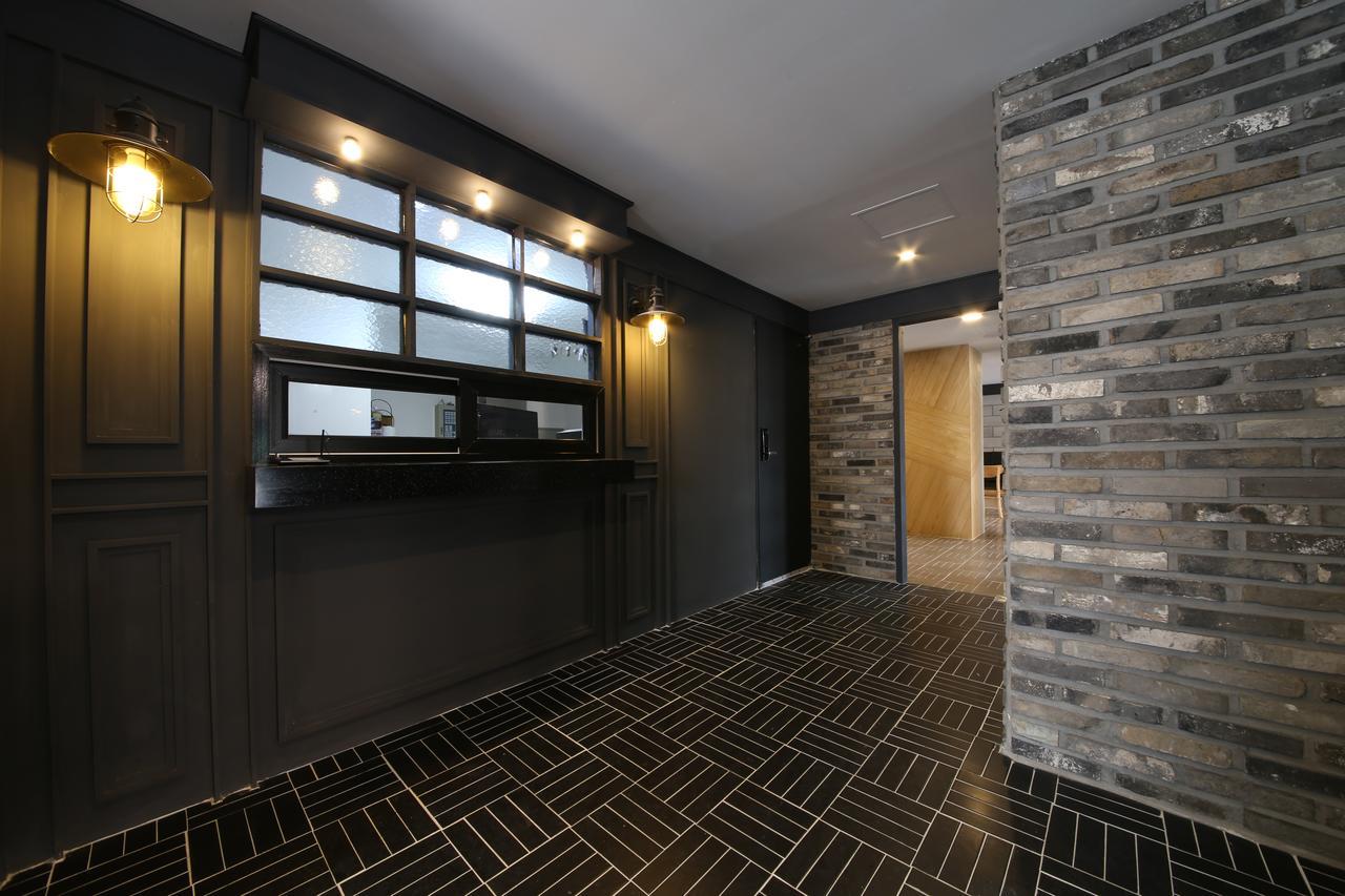 Hotel Chicago Changwon Εξωτερικό φωτογραφία