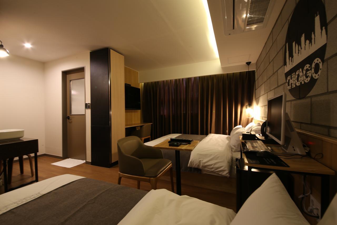Hotel Chicago Changwon Εξωτερικό φωτογραφία